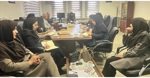 جلسه آموزشی مهارت های جانشین پروری در پرستاری در سالن جلسات معاونت درمان