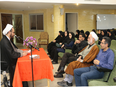 برگزاری کارگاه آموزشی آشنایی با تهدیدات و آسیبهای فضای مجازی در دانشگاه علوم پزشکی شاهرود