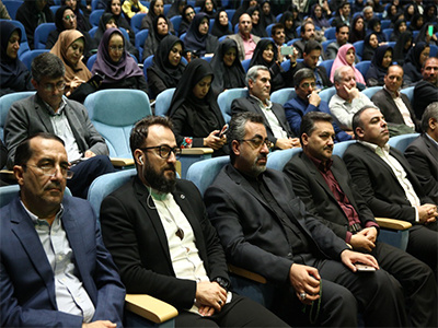 تقدیر از معاون اجرایی معاونت بهداشتی دانشگاه به عنوان رابط نمونه کشوری فصلنامه بهورز
