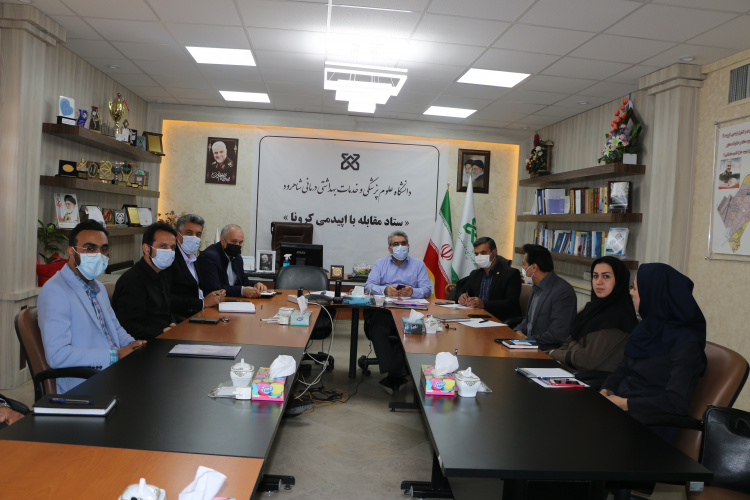 اولین جلسه رفاهیات کارکنان دانشگاه برگزار شد .