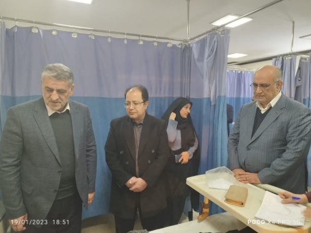 بازدید نماینده مردم بصیر شهرستانهای شاهرود و میامی از بیمارستان بهار