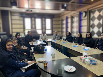 جلسه مسئولین فنی کارخانجات به همراه مدیر نظارت برگزار شد