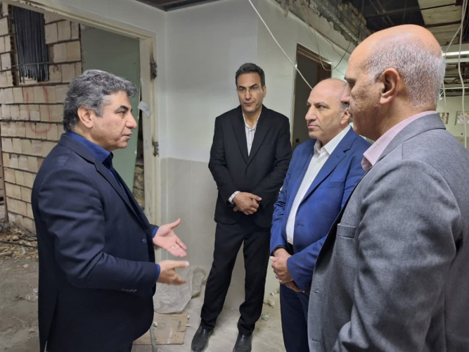 بازدید رئیس دانشگاه از پروژه های عمرانی بیمارستان امام حسین (ع)