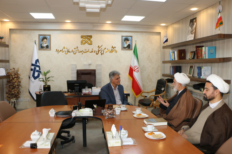 دیدار مسئول نهاد نمایندگی مقام معظم رهبری در دانشگاههای استان سمنان با سرپرست دانشگاه