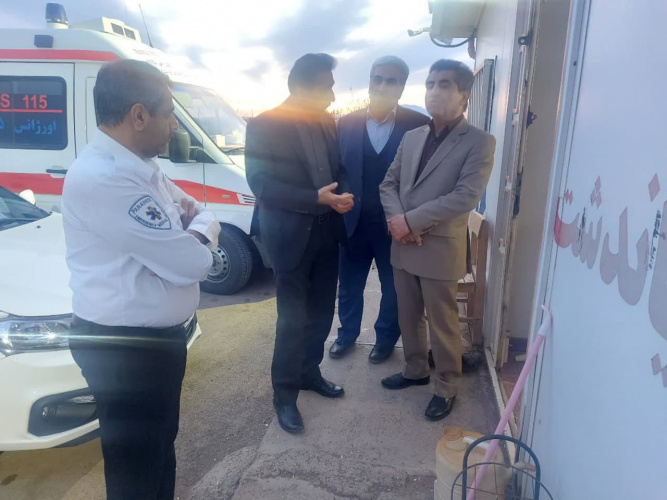 بازدید سرپرست دانشگاه از پایگاه های اورژانس جاده ای میاندشت و فرومد