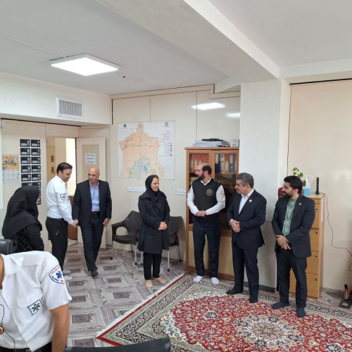 بازدید دکتر بهادری از مرکز مدیریت حوادث و فوریتهای پزشکی و پایگاه اورژانس ۱۱۵ منطقه ۴