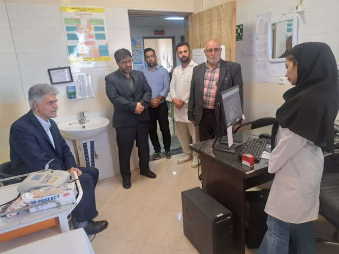 بازدید سرزده رئیس دانشگاه علوم پزشکی شاهرود از مرکز خدمات جامع سلامت روستایی بکران