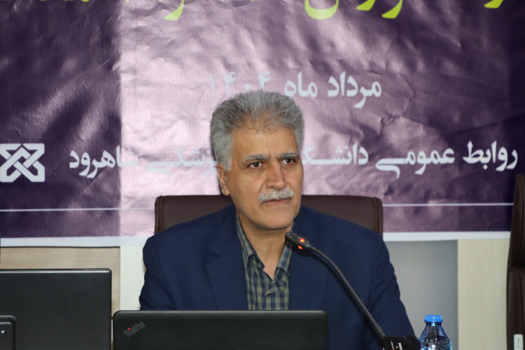 نشست خبری رئیس دانشگاه علوم پزشکی شاهرود به مناسبت هفته دولت