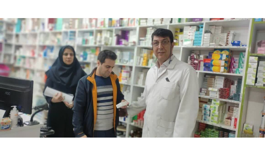 استمرار توزیع شیرخشک در داروخانه های شهرستان