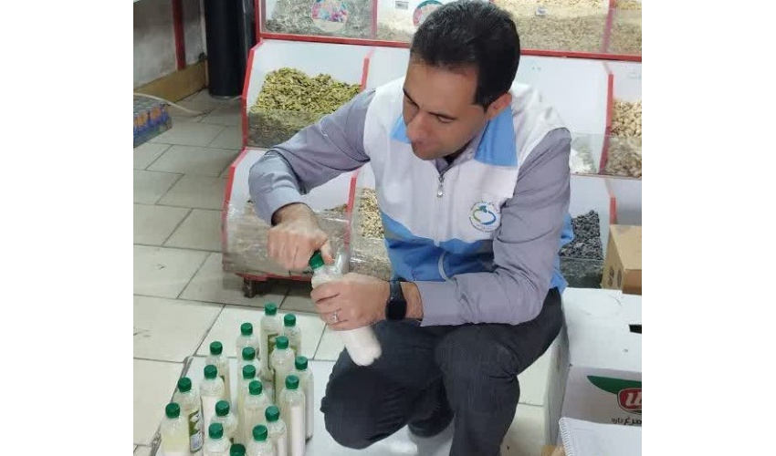 در راستای برنامه مدیریت سلامت نوروزی در شاهرود و میامی؛ کشف ۱۰۸ کیلوگرم مواد غذایی فاسد و معرفی ۵ متخلف به مراجع قضایی