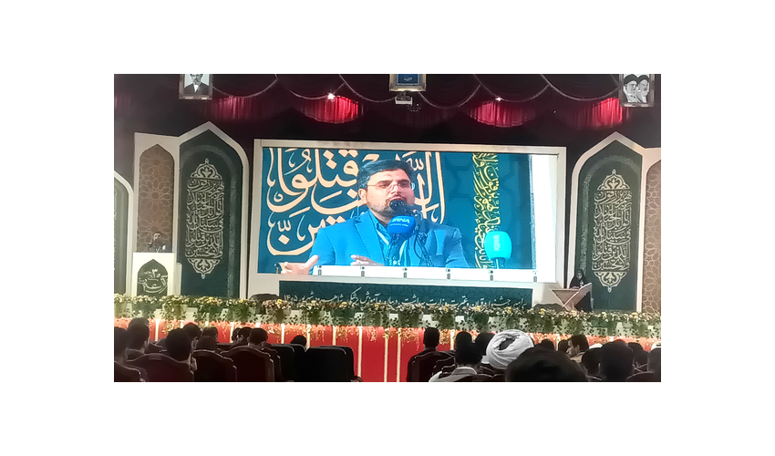 رییس مرکز قرآن وزارت بهداشت: «قهرمان‌پروری قرآنی» مبنای جشنواره نظام سلامت است